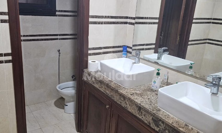 Apartment for rent with terrace Apartment for rent with terrace