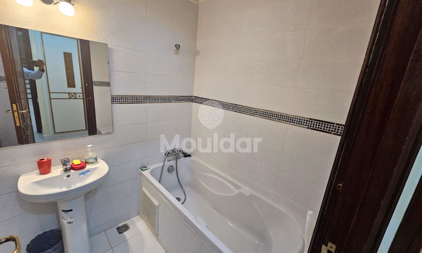 Apartment for rent with terrace Apartment for rent with terrace