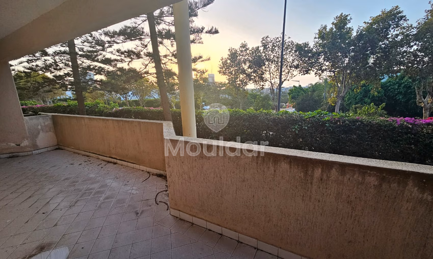 Apartment for rent with terrace Apartment for rent with terrace