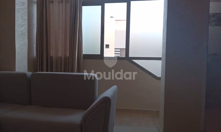 Villa à vendre avec terrasse et trois étages