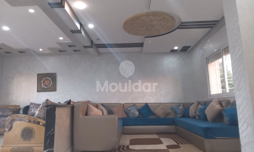 Villa à vendre avec terrasse et trois étages