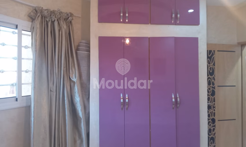 Villa à vendre avec terrasse et trois étages