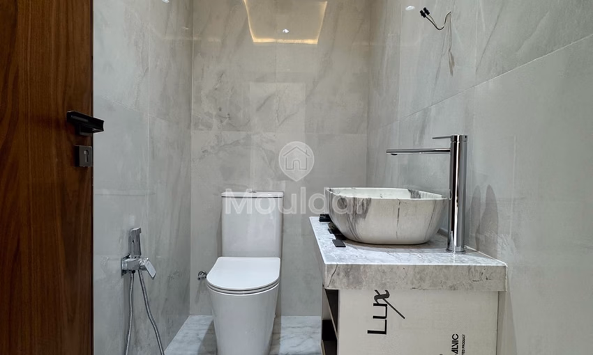 Apartamento en venta con balcón