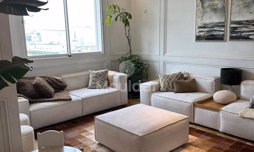 شقة للبيع، 3 غرف نوم، 180 م²، سيدي بليوط، الدار البيضاء، الطابق الخامس.