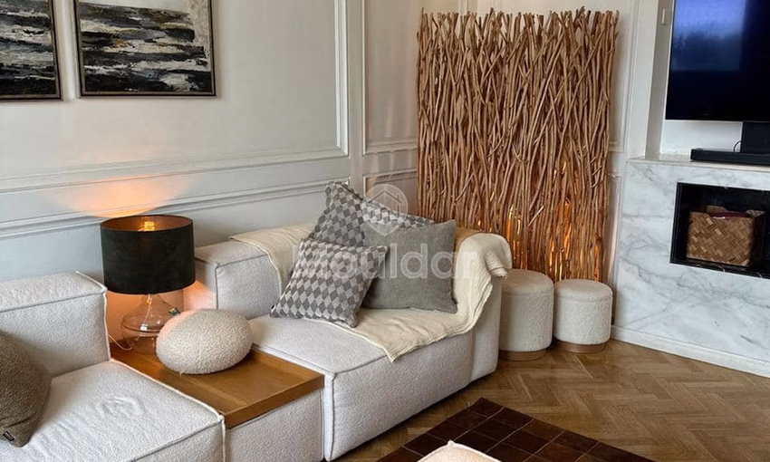 شقة للبيع، 3 غرف نوم، 180 م²، سيدي بليوط، الدار البيضاء، الطابق الخامس.