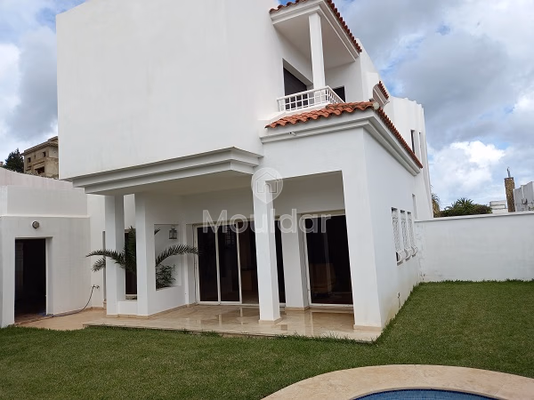 Villa à louer avec piscine et deux étages Villa à louer avec piscine et deux étages