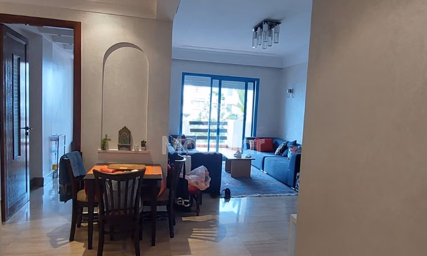 Apartamento en alquiler con piscina