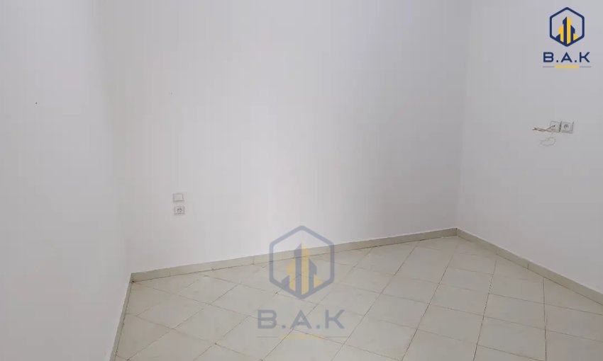 Wohnung mit Balkon im ersten Stock zur Vermietung - view 8