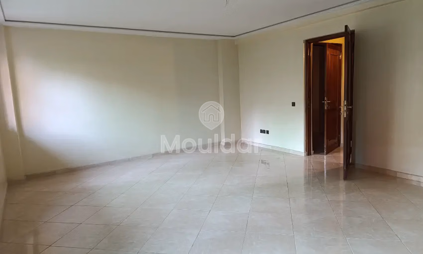 Apartment for rent with balcony Apartment for rent with balcony