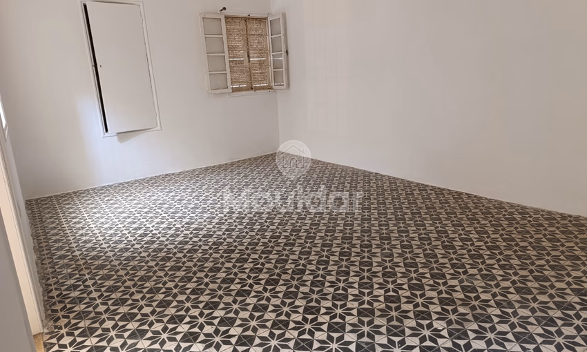 منزل للبيع مع تراس