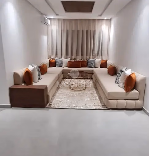 Apartment for rent with balcony