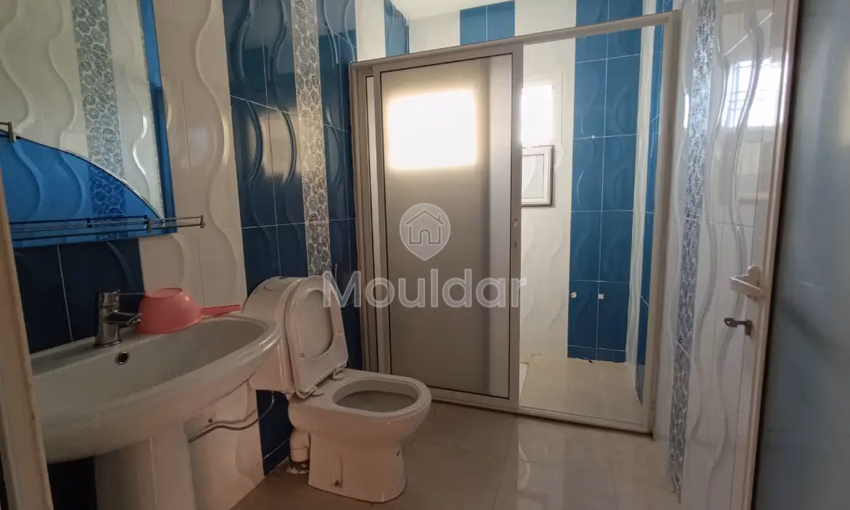 فيلا للشراء مع تراس