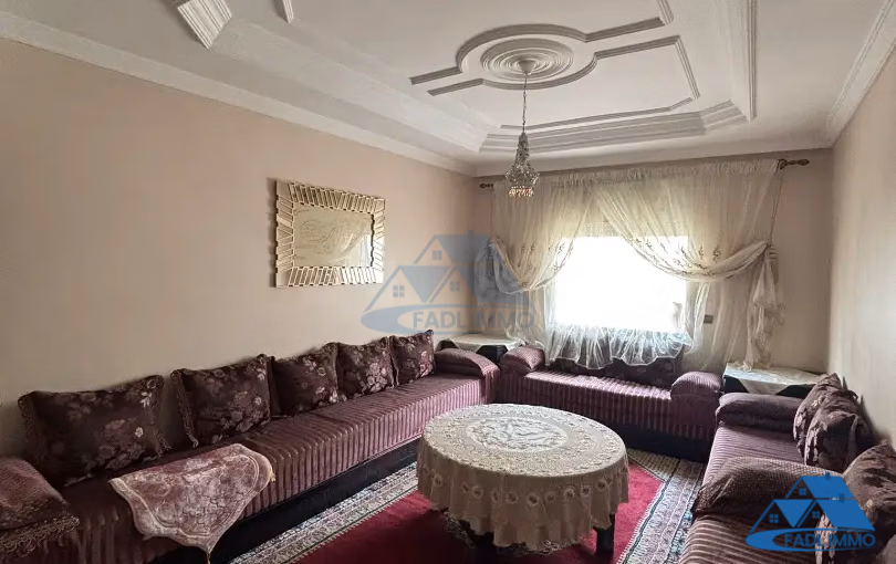 Appartement à louer avec balcon au premier étage