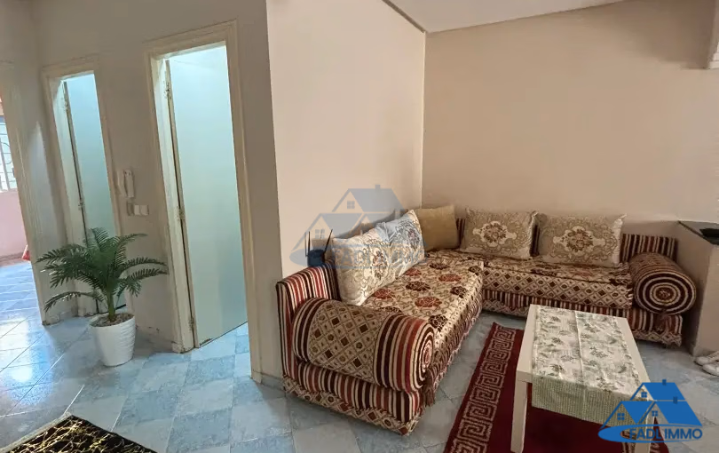 Appartement à louer avec balcon au premier étage