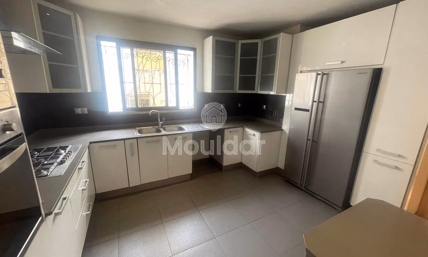 Appartement à louer - Triangle d'Or, Casablanca, 3 chambres, 197 m²