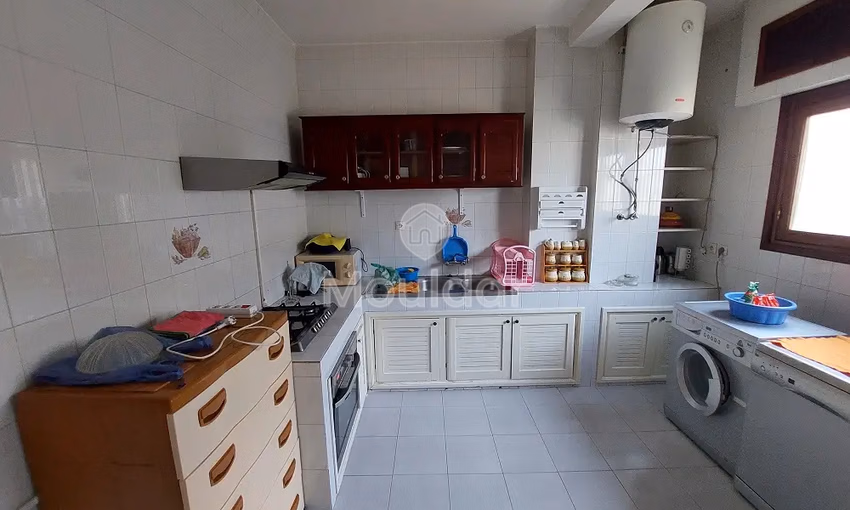 شقة للإيجار مع شرفة