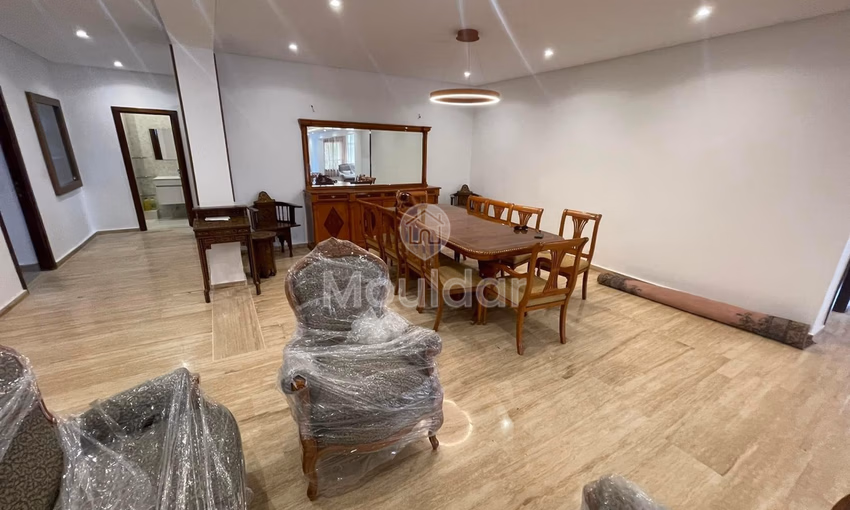 Appartement à louer à Casablanca, 2 Mars, 250m², 2 chambres. Appartement à louer à Casablanca, 2 Mars, 250m², 2 chambres.