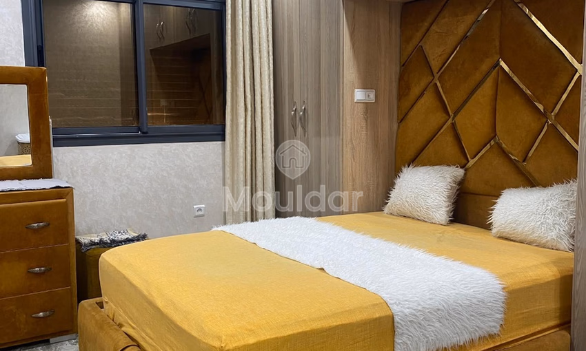 ستوديو للإيجار في الطابق الأرضي ستوديو للإيجار في الطابق الأرضي