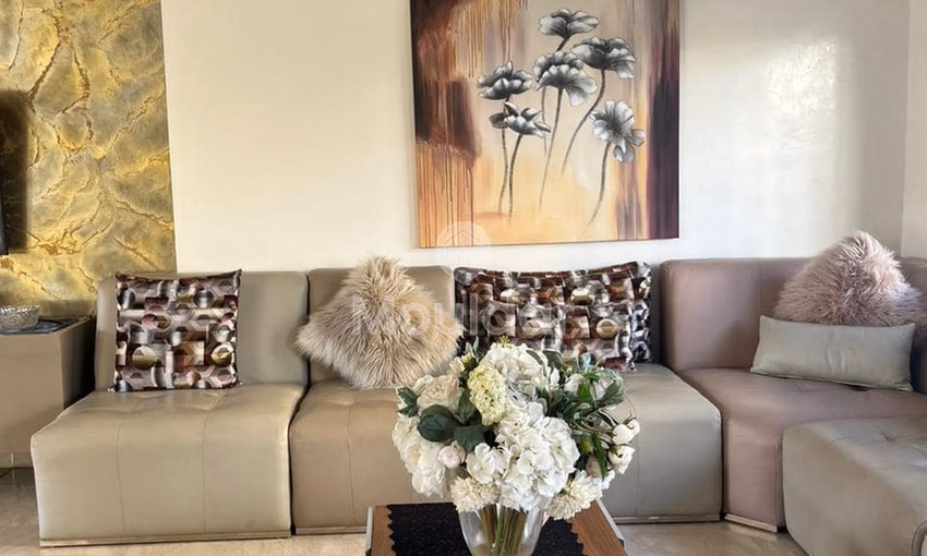 Villa for sale in Oulfa, Casablanca - 200 m² of land, 310 m² of living space. Villa for sale in Oulfa, Casablanca - 200 m² of land, 310 m² of living space.