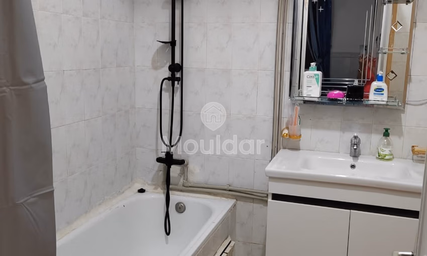 شقة للإيجار مع مسبح في الطابق الأرضي شقة للإيجار مع مسبح في الطابق الأرضي