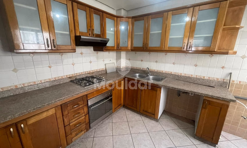 Appartement à louer, 3 chambres, 100m², La Gironde, Casablanca. Appartement à louer, 3 chambres, 100m², La Gironde, Casablanca.