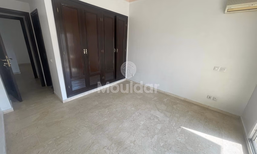 Appartement à louer, 3 chambres, 100m², La Gironde, Casablanca. Appartement à louer, 3 chambres, 100m², La Gironde, Casablanca.