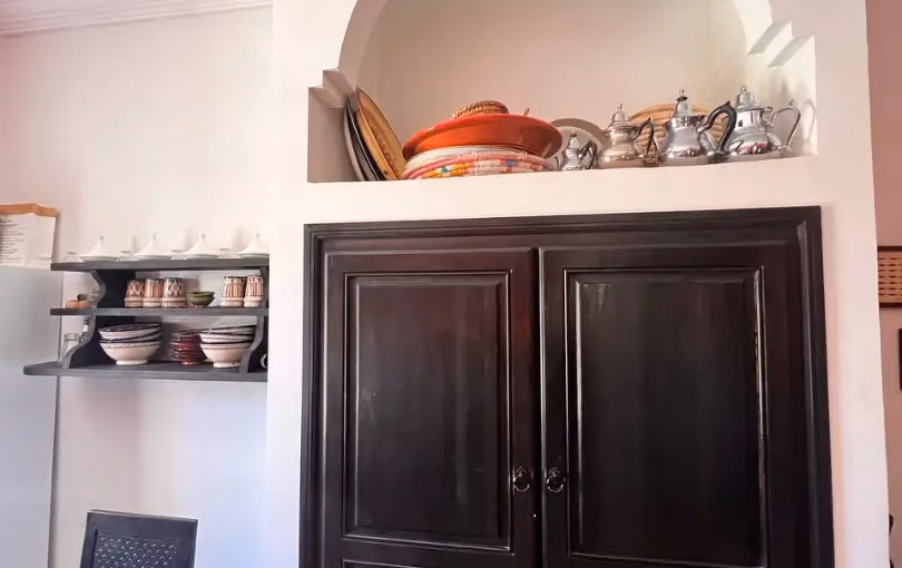 فيلا للبيع مع مسبح فيلا للبيع مع مسبح