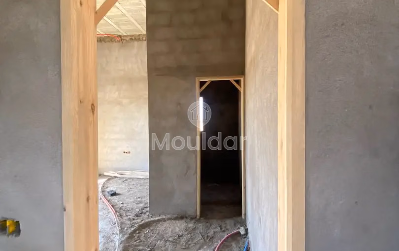 رياض للبيع مع مسبح - 6 غرف نوم، 2800 م²