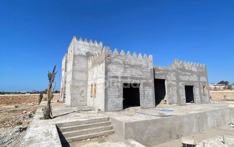 رياض للبيع مع مسبح - 6 غرف نوم، 2800 م²