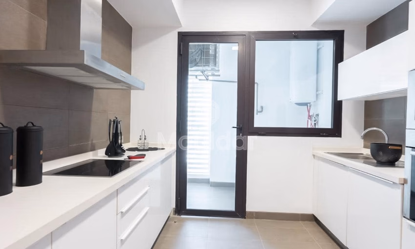 Apartamento en alquiler - 2 habitaciones, 107 m², Aïn Diab, Casablanca
