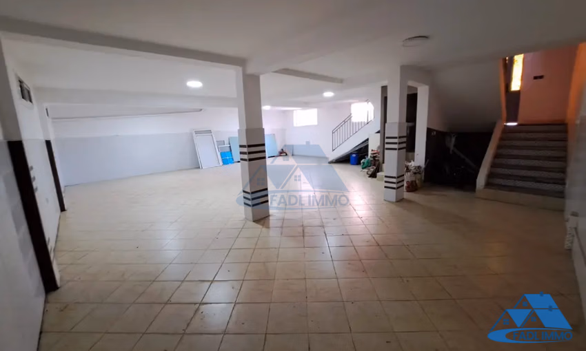 Local commercial à vendre Local commercial à vendre