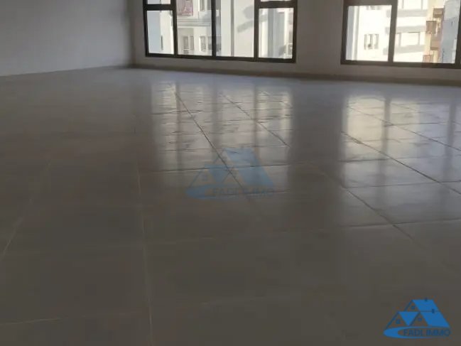 Office for rent with parking on the second floor