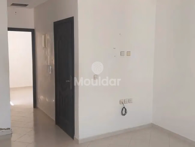 Appartement à louer au deuxième étage Appartement à louer au deuxième étage