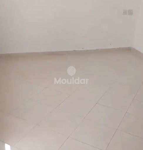 Appartement à louer au deuxième étage Appartement à louer au deuxième étage