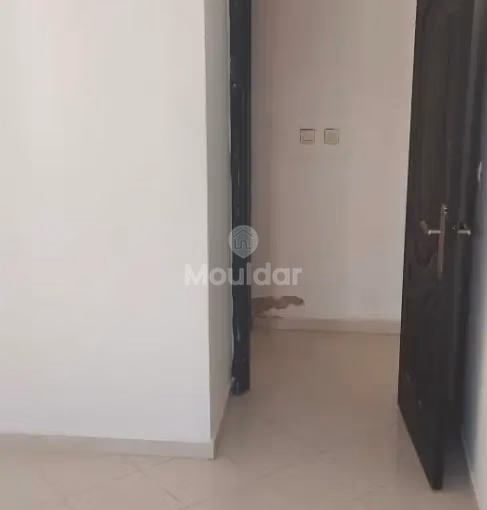 Appartement à louer au deuxième étage Appartement à louer au deuxième étage