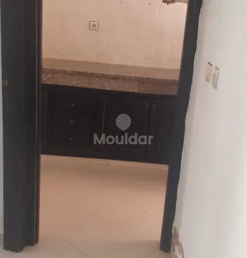 Appartement à louer au deuxième étage Appartement à louer au deuxième étage