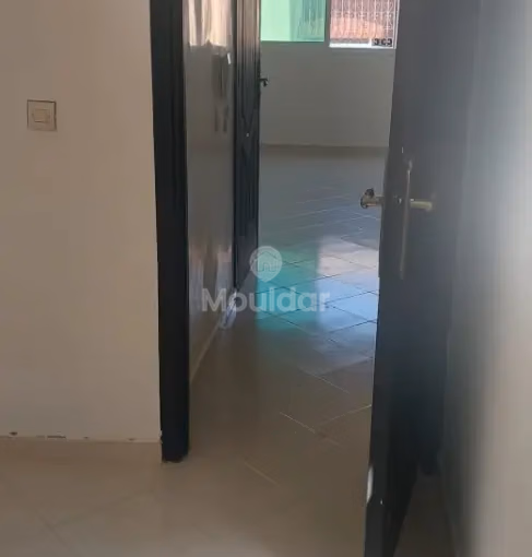 Appartement à louer au deuxième étage Appartement à louer au deuxième étage