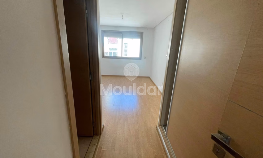 Apartamento en Alquiler - 2 Habitaciones, 106m², Bourgogne, Casablanca Apartamento en Alquiler - 2 Habitaciones, 106m², Bourgogne, Casablanca