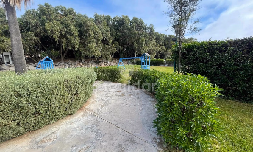 Villa for rent in Sidi Rahal - 3 bedrooms, 1 floor