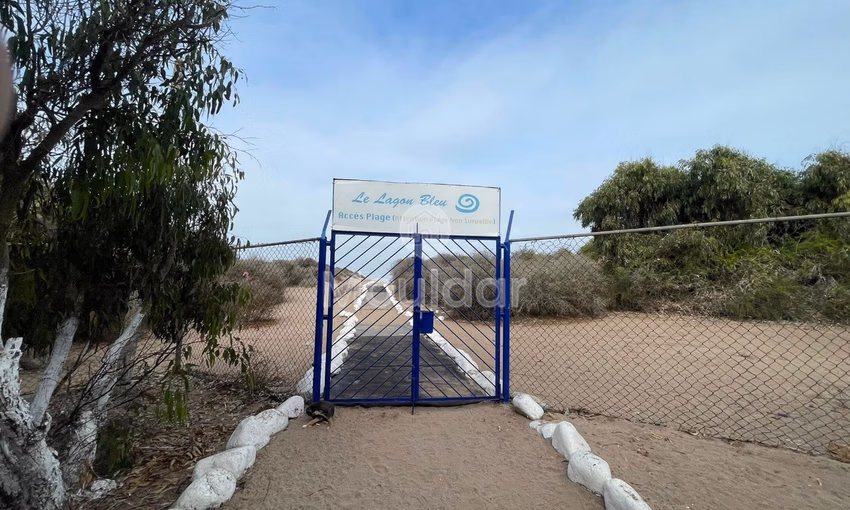 Villa for rent in Sidi Rahal - 3 bedrooms, 1 floor