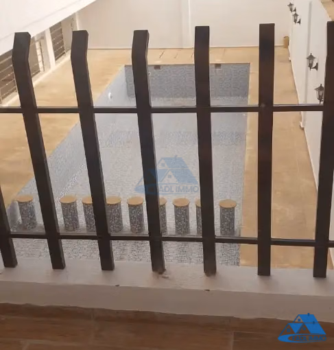 Apartment for sale with swimming pool Apartment for sale with swimming pool