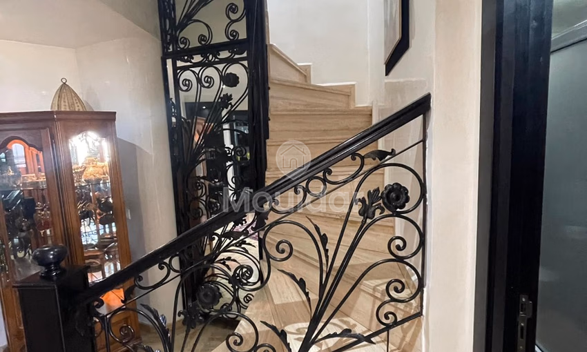 شقة للبيع - 2 غرف نوم، 165 م²، Burgundy، الدار البيضاء شقة للبيع - 2 غرف نوم، 165 م²، Burgundy، الدار البيضاء