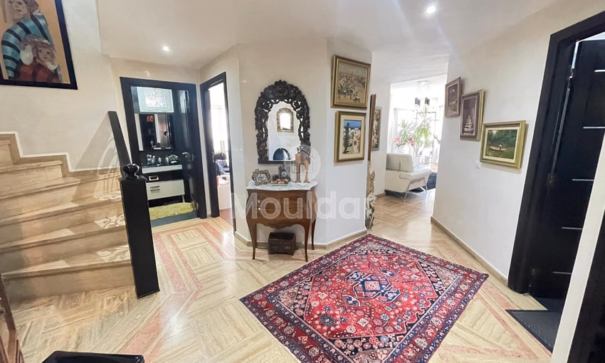 شقة للبيع - 2 غرف نوم، 165 م²، Burgundy، الدار البيضاء شقة للبيع - 2 غرف نوم، 165 م²، Burgundy، الدار البيضاء