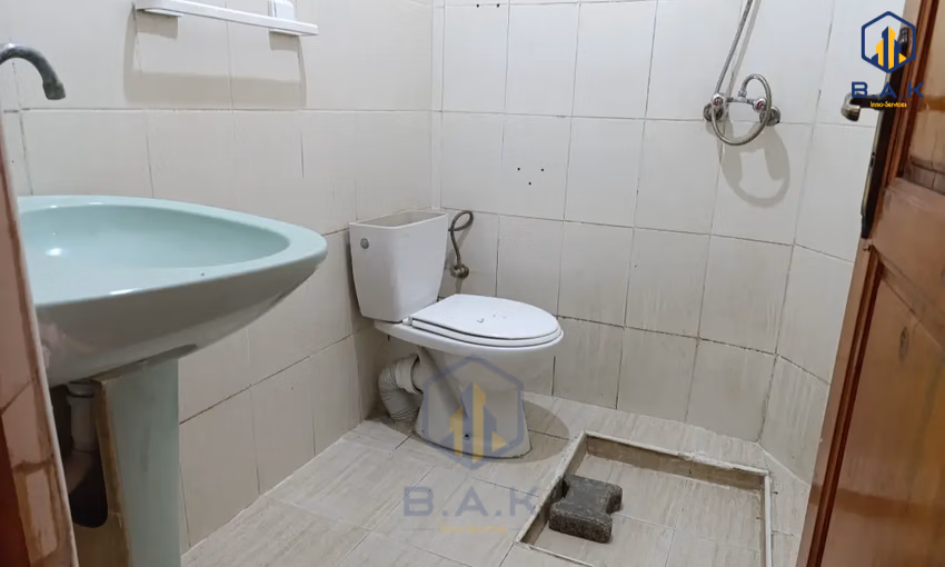 شقة للإيجار مع تراس في الطابق الأرضي شقة للإيجار مع تراس في الطابق الأرضي