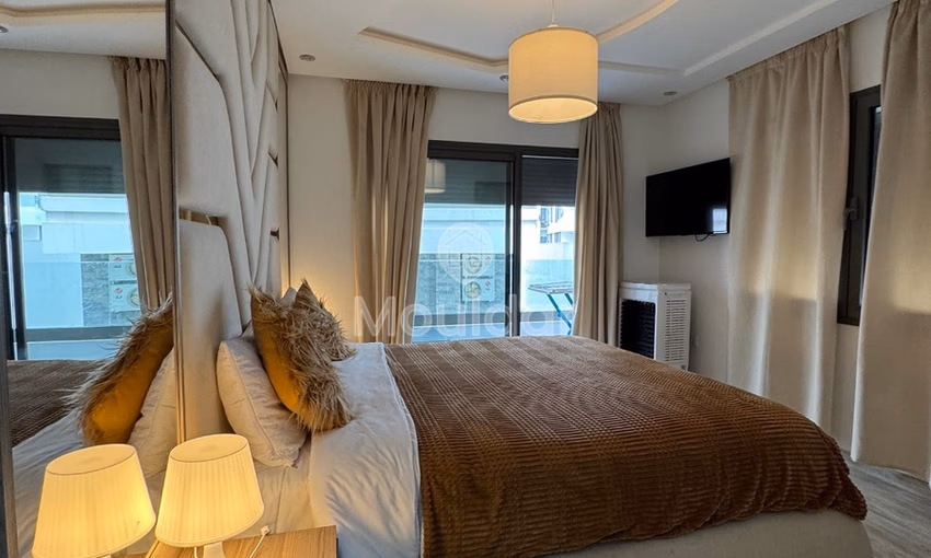 Apartamento en alquiler con piscina en el primer piso Apartamento en alquiler con piscina en el primer piso