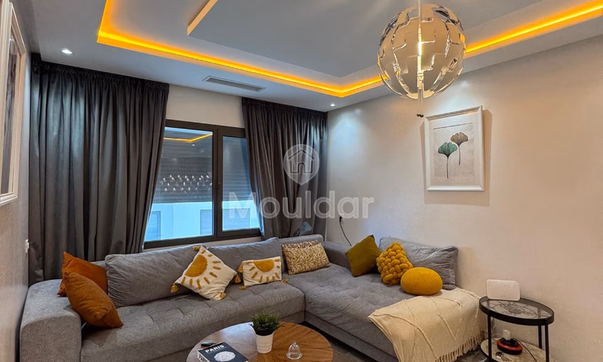 Apartamento en alquiler con piscina en el primer piso Apartamento en alquiler con piscina en el primer piso