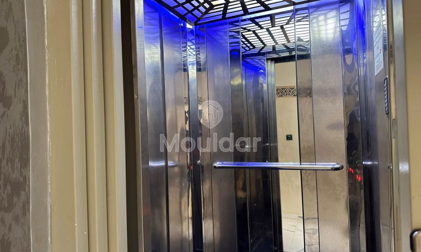 Apartment for sale, 3 bedrooms, 121 m²