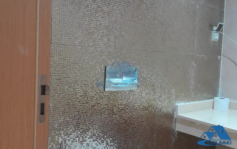 Apartamento en venta con piscina - view 20