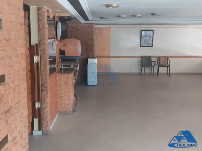 Commercial property for sale with terrace