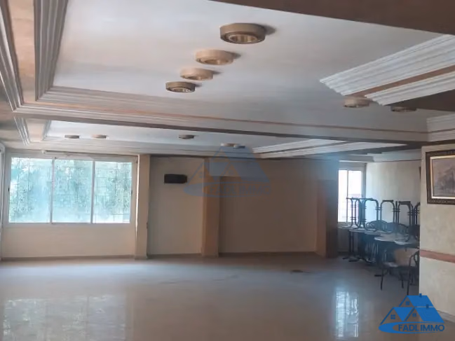 Commercial property for sale with terrace